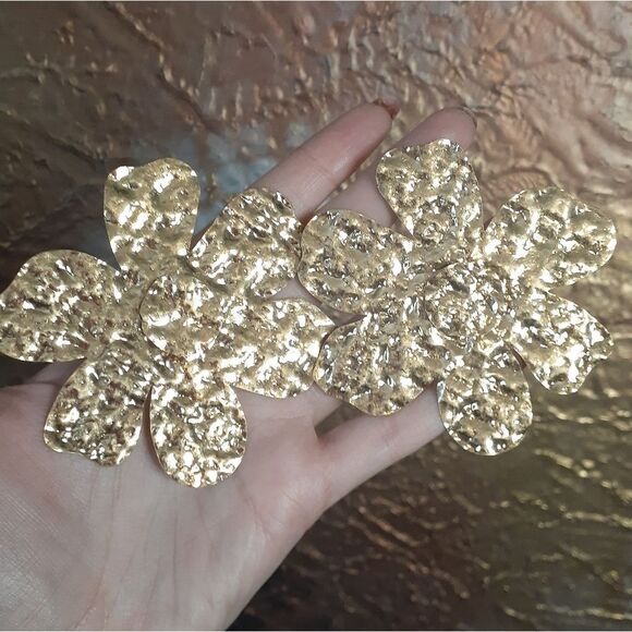 Zara Nwot Goldtone Floral Maxi Statement Earrings - Picture 4 of 12